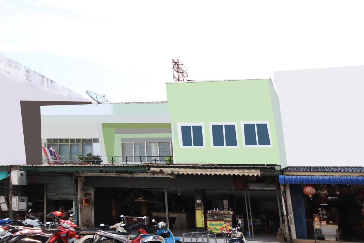Oyo 1054 Phuket Backpacker Hostel Экстерьер фото