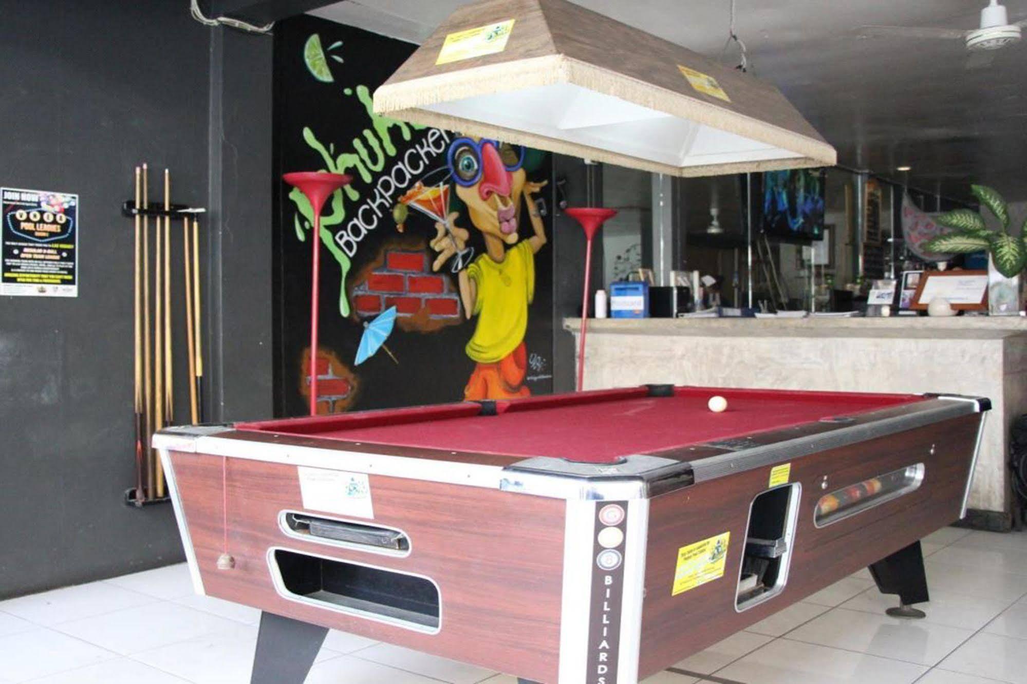 Oyo 1054 Phuket Backpacker Hostel Экстерьер фото
